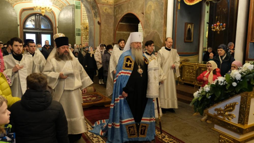 ПРАЗДНИК КРЕЩЕНИЯ ГОСПОДНЯ ВСТРЕТИЛИ В УСПЕНСКОМ КАФЕДРАЛЬНОМ СОБОРЕ