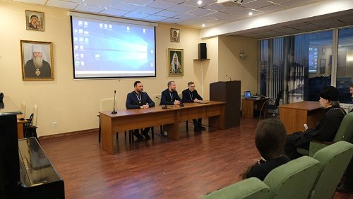 ПРОШЛА ВСТРЕЧА СТУДЕНТОВ, ПРЕПОДАВАТЕЛЕЙ СЕМИНАРИИ И РЕГЕНТСКОЙ ЕПАРХИАЛЬНОЙ ШКОЛЫ С РУКОВОДИТЕЛЕМ МОЛОДЁЖНОЙ СЕКЦИИ ИМПЕРАТОРСКОГО ПРАВОСЛАВНОГО ПАЛЕСТИНСКОГО ОБЩЕСТВА